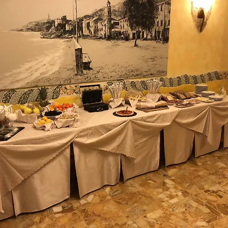 索里达格酒店 酒店