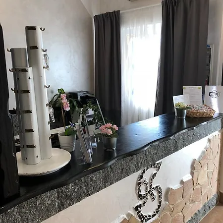 Solidago Hotel Arma di Taggia