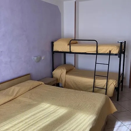 Solidago Hotel 2*