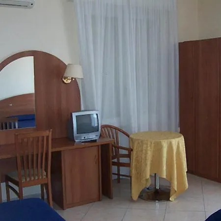 Solidago 2* Arma di Taggia