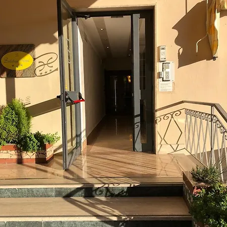 Solidago Hotel Arma di Taggia