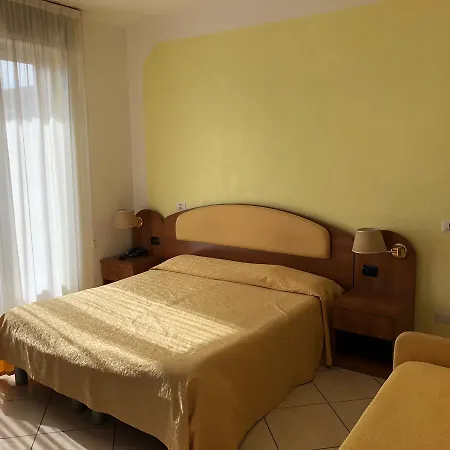 Solidago Hotel Taggia